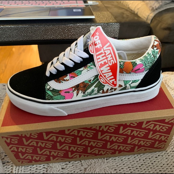 Vans Shoes - Shoes